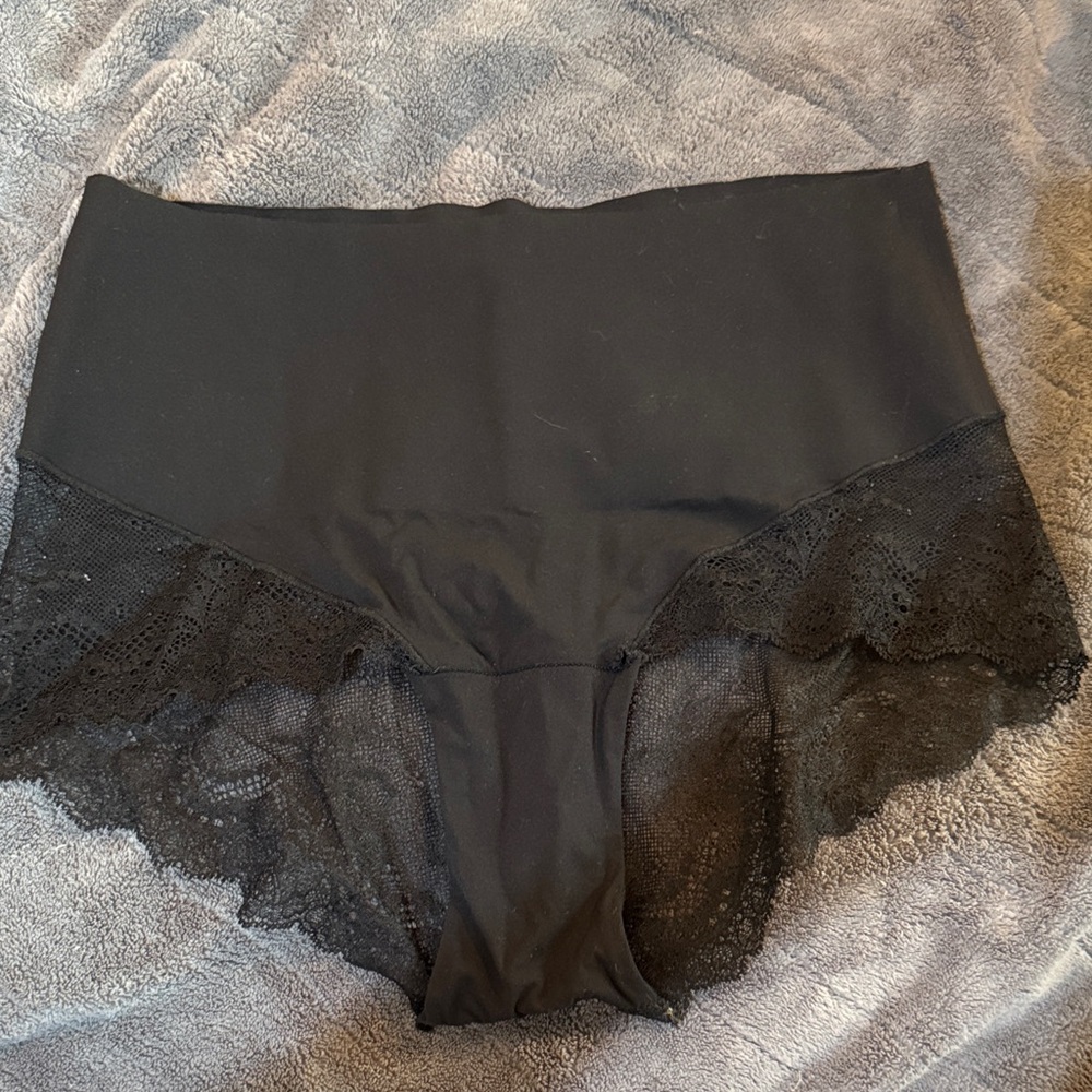 Spank, size medium, Black Lace Women's Intimate panties.